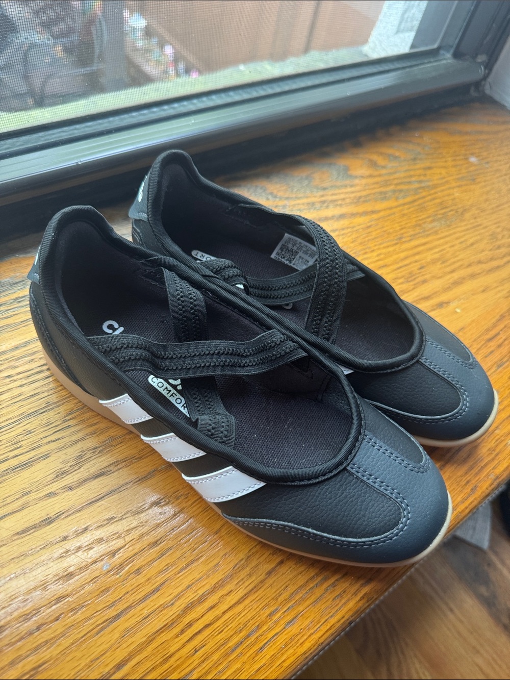 Barreda Mary Jane Sneaker